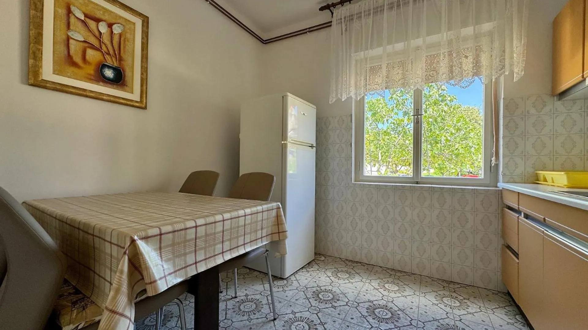 Apartment Ella Krk Town